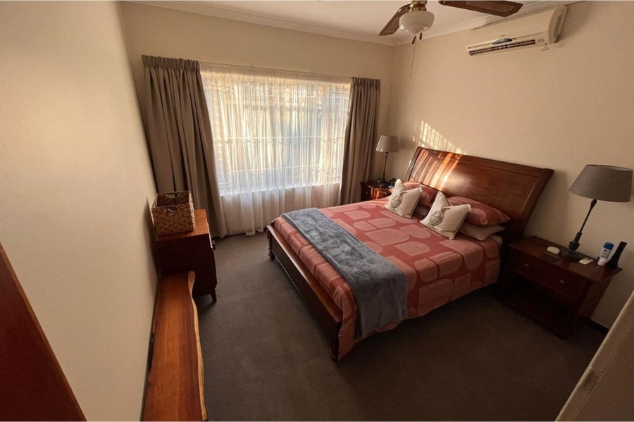 8 Bedroom Property for Sale in Broederstroom North West